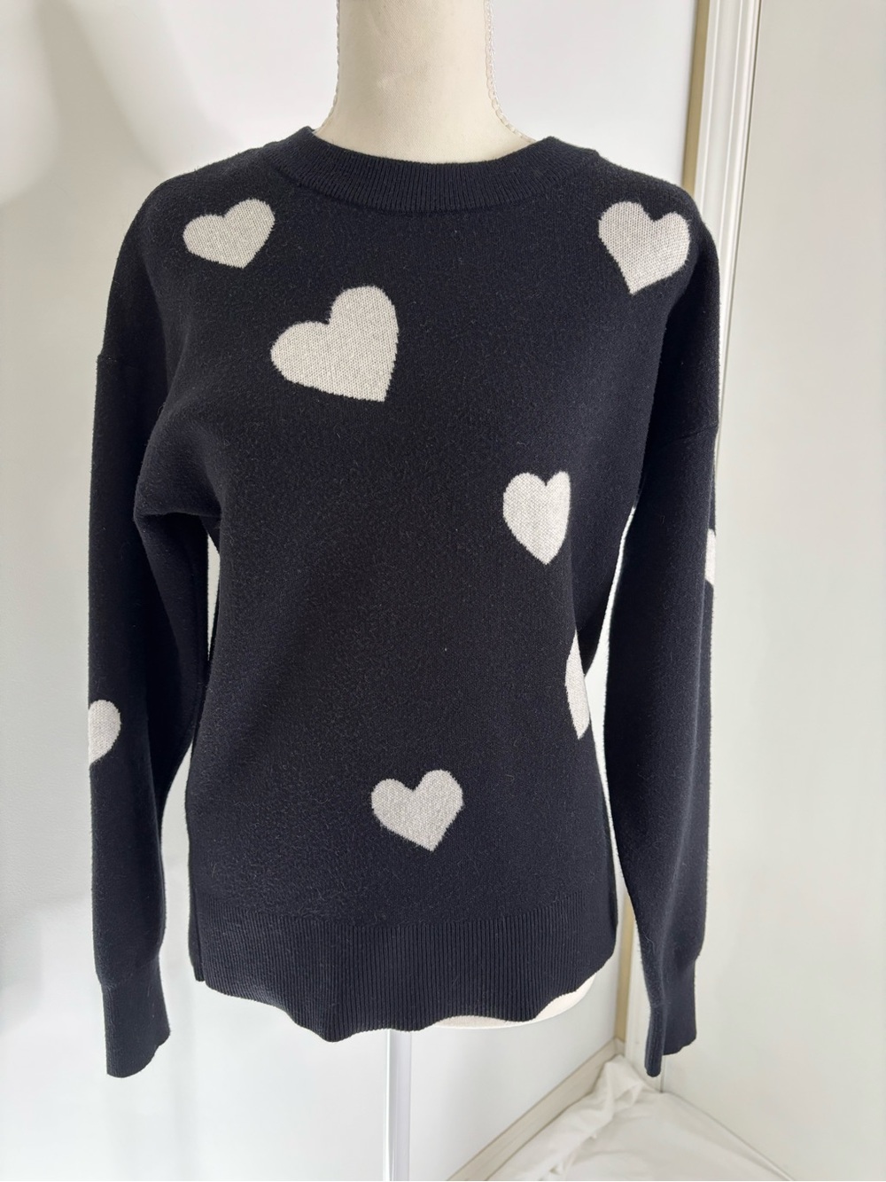 Tahari Black Crewneck Sweater with White Heart Pattern